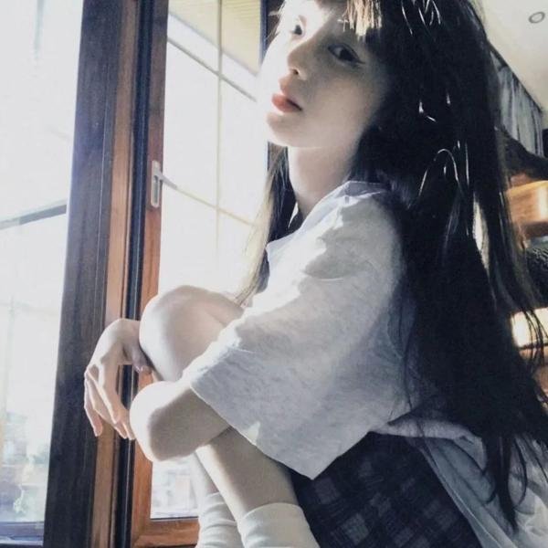 女高中生结婚记封面